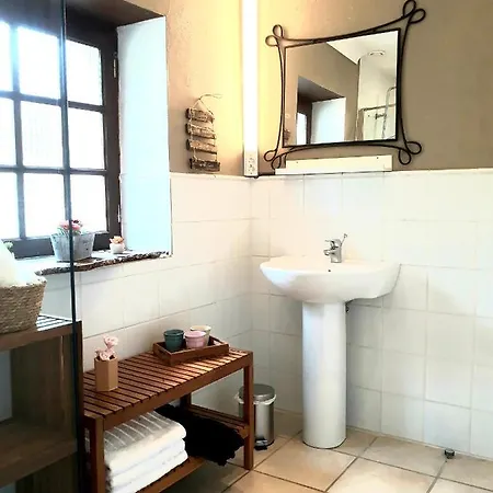 Holiday home Gite Du Manoir Des Haies Les Champs-Geraux